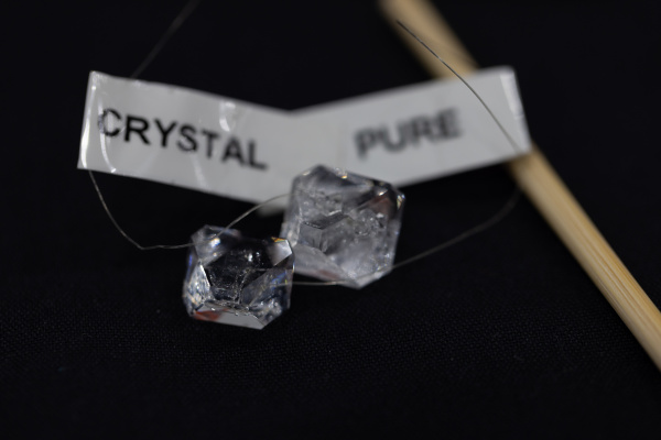 Crystals 5 6 0780 015 Cook